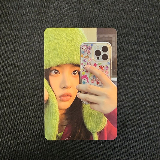 NewJeans | OMG [Weverse Albums Photocards]